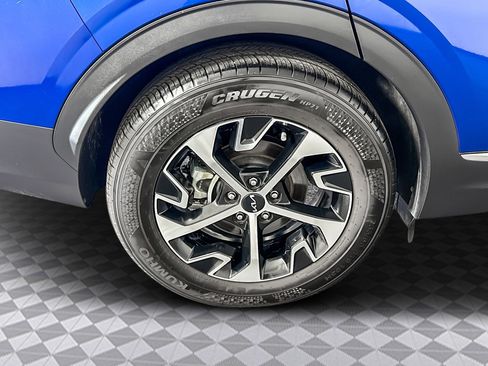 Used 2023 Kia Sportage EX image 38