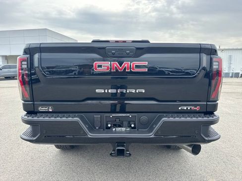 New 2026 GMC Sierra 2500 AT4 w/ AT4 Premium Plus Package image 5