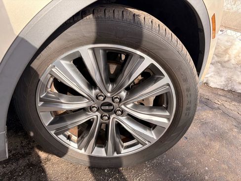 Used 2017 Lincoln MKX Reserve w/ Lincoln MKX Climate Package image 42