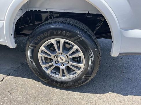 Used 2019 Ford F150 Lariat AWD/4WD image 10