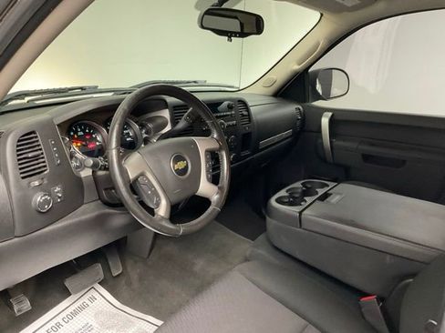 Used 2013 Chevrolet Silverado 1500 LT w/ All-Star Edition AWD/4WD image 2