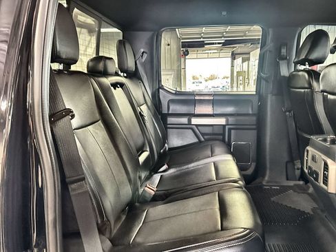Used 2022 Ford F350 Lariat w/ Tremor Off-Road Package AWD/4WD image 29