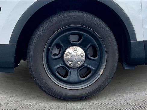 Used 2017 Ford Explorer Base w/ Ultimate Wiring Package image 35