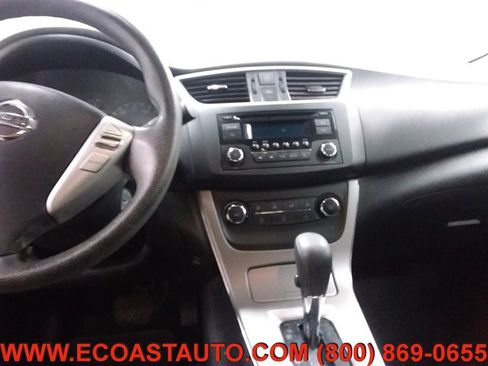 Used 2015 Nissan Sentra S image 11
