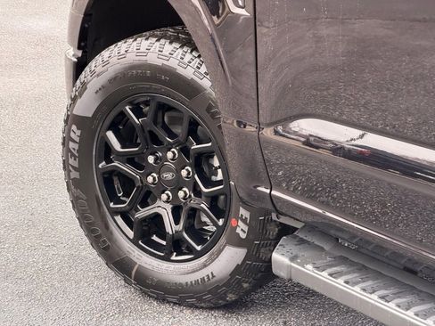 New 2026 Ford F150 XLT w/ Equipment Group 302A MID image 22