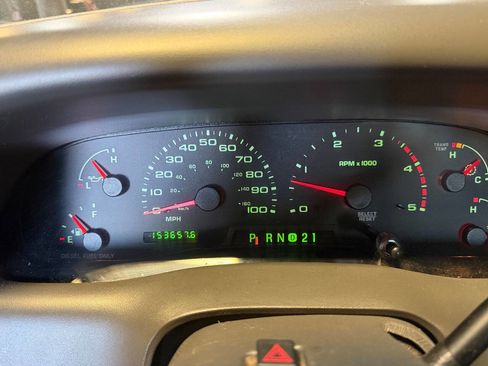 Used 2002 Ford F350 Lariat image 5