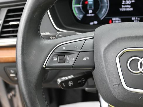 Used 2024 Audi Q5 e Premium w/ Convenience Package AWD/4WD image 24