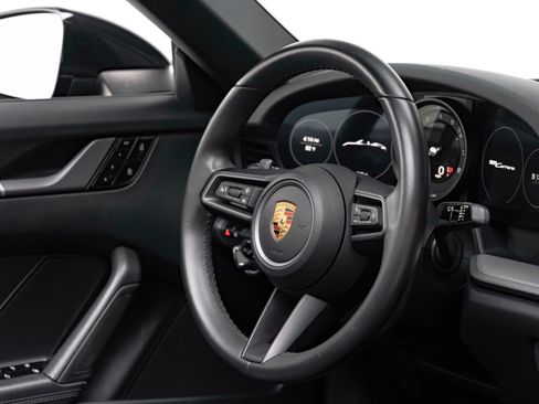 Used 2021 Porsche 911 Carrera image 34