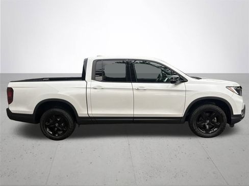 Used 2023 Honda Ridgeline Black Edition image 6