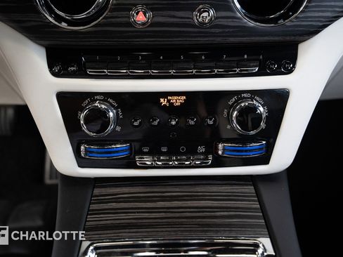 Used 2021 Rolls-Royce Ghost image 25
