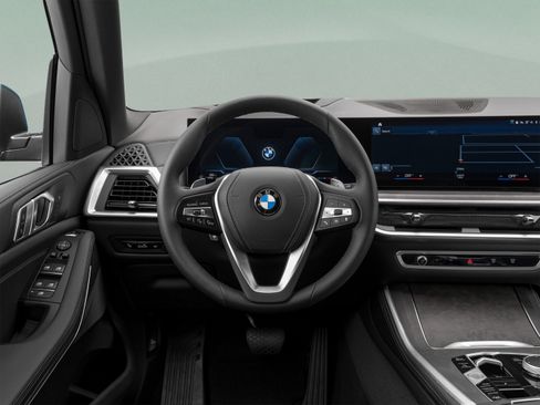 Used 2026 BMW X5 xDrive50e AWD/4WD image 39