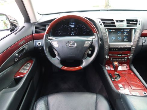 Used 2008 Lexus LS 460 image 14