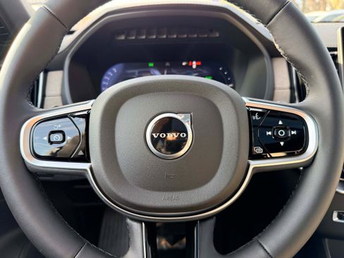 New 2026 Volvo XC90 T8 Plus AWD/4WD image 20