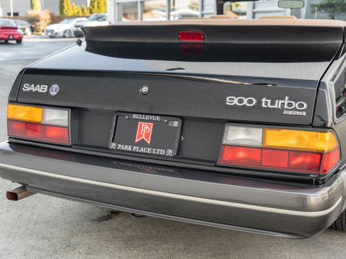 Used 1988 Saab 900 Turbo image 7