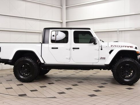 Used 2023 Jeep Gladiator Mojave w/ LED Lighting Group image 8