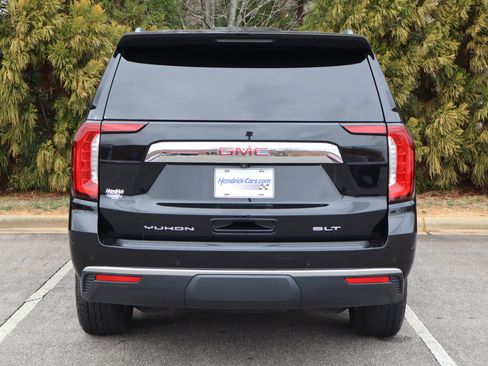 Used 2024 GMC Yukon SLT RWD image 8