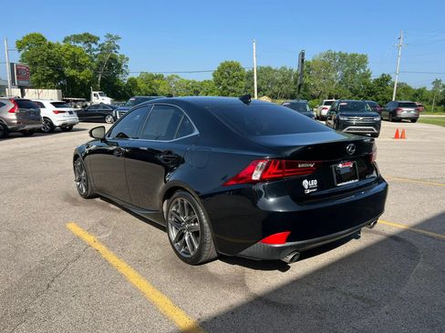 Used 2016 Lexus IS 200t w/ F Sport Package RWD image 7
