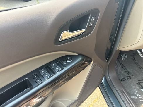 Used 2018 GMC Canyon SLT w/ Driver Alert Package AWD/4WD image 11