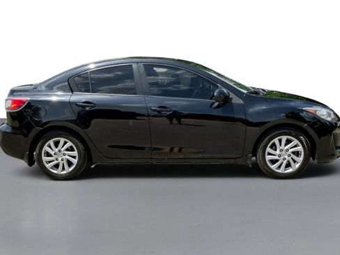 Used 2012 MAZDA MAZDA3 i Grand Touring w/ Tech Pkg FWD image 5