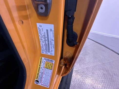 Used 2022 Ford Bronco Wildtrak image 42