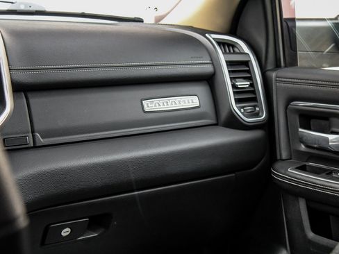 Used 2021 RAM 2500 Laramie w/ Snow Chief Group AWD/4WD image 27