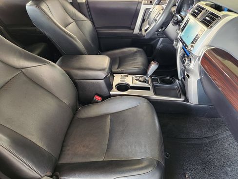 Used 2022 Toyota 4Runner Limited RWD image 21