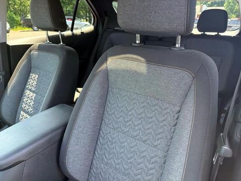Certified 2022 Chevrolet Equinox LT AWD/4WD image 18