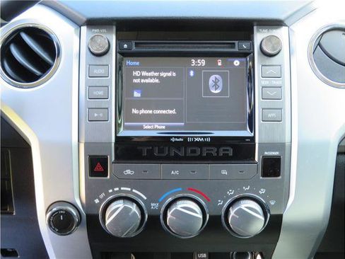 Used 2016 Toyota Tundra SR5 AWD/4WD image 7