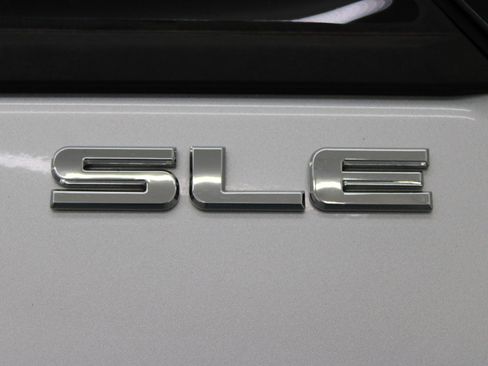 Used 2018 GMC Terrain SLE FWD image 29