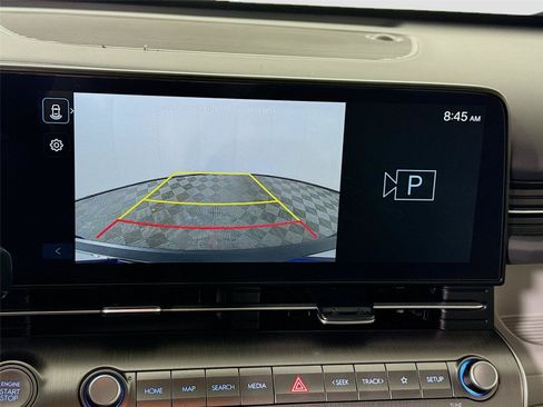 Used 2025 Hyundai Kona SEL AWD/4WD image 7