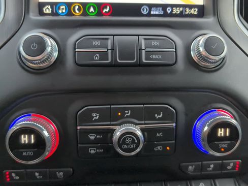 Used 2020 GMC Sierra 1500 AT4 image 31