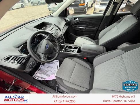 Used 2017 Ford Escape SE FWD image 18