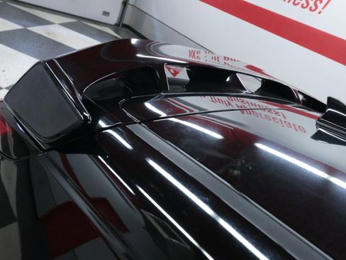 Used 2021 Hyundai Veloster N image 45