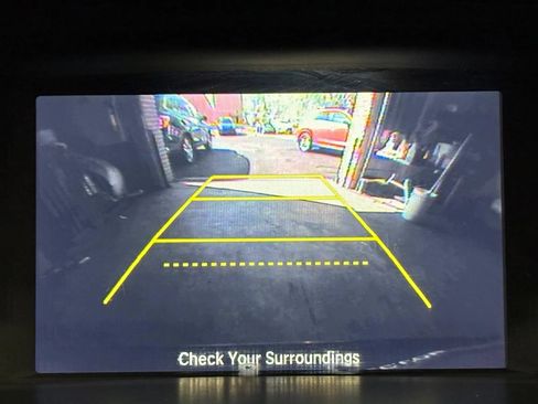 Used 2017 Honda Odyssey EX-L image 12