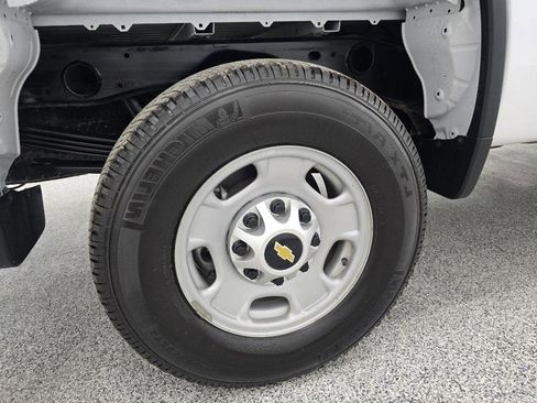 Used 2021 Chevrolet Silverado 2500 W/T w/ WT Convenience Package AWD/4WD image 35