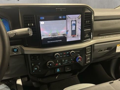 New 2026 Ford F250 XLT w/ XLT Premium Package AWD/4WD image 16
