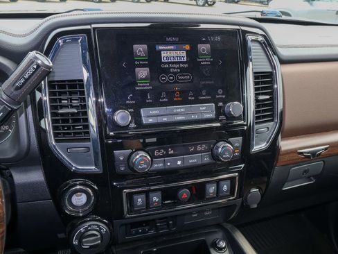 Used 2021 Nissan Titan Platinum Reserve w/ Moonroof Package AWD/4WD image 20