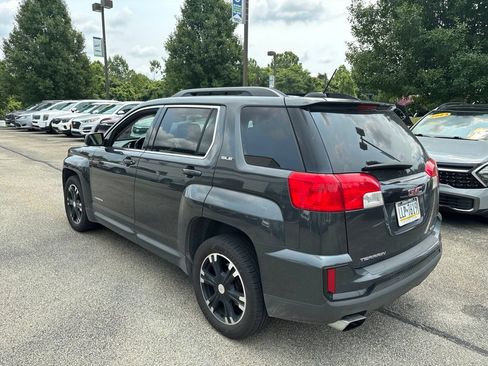 Used 2017 GMC Terrain SLE w/ Nightfall Package AWD/4WD image 5