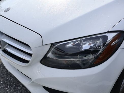 Used 2018 Mercedes-Benz C 300 Sedan image 3