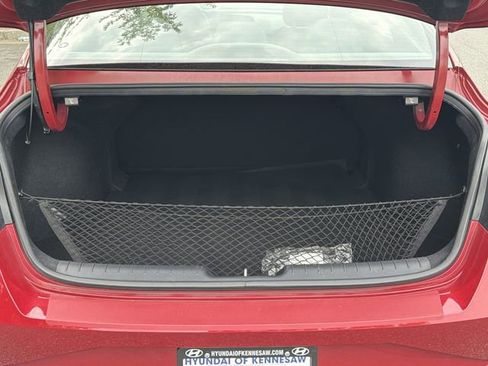 Certified 2023 Hyundai Elantra SEL FWD image 18