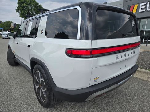Used 2023 Rivian R1S Adventure AWD/4WD image 3