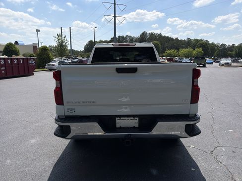 Used 2025 Chevrolet Silverado 1500 LT RWD image 6
