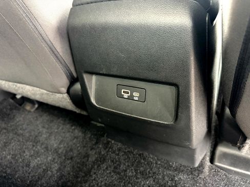 Used 2022 Nissan Frontier S image 16