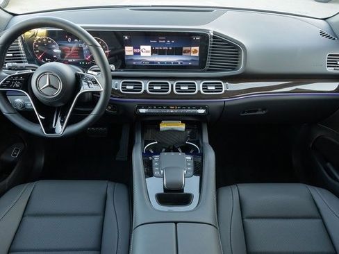 Certified 2025 Mercedes-Benz GLE 350 4MATIC image 22