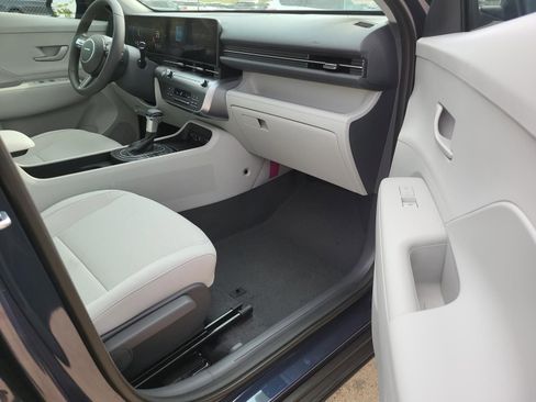New 2026 Hyundai Kona SEL Sport FWD image 7