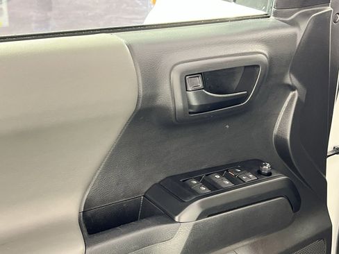 Used 2023 Toyota Tacoma SR image 13