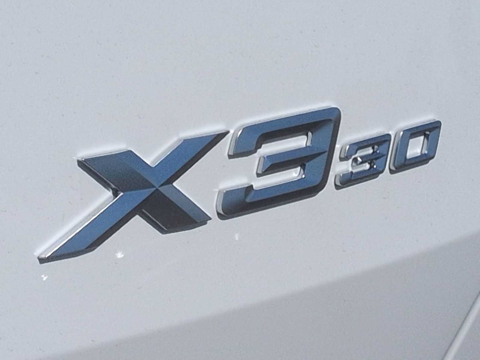 Used 2026 BMW X3 xDrive30i w/ Premium Package AWD/4WD image 13