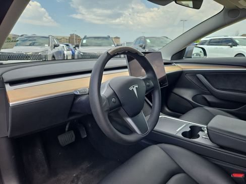 Used 2023 Tesla Model 3 Standard Range RWD image 8