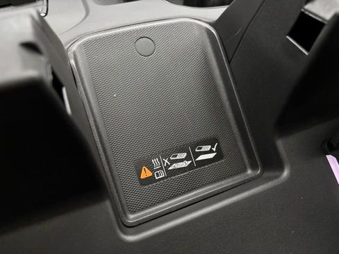 New 2025 GMC Sierra 1500 AT4 w/ AT4 Premium Package image 33