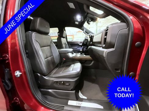 Certified 2023 Chevrolet Silverado 1500 High Country w/ Technology Package AWD/4WD image 15